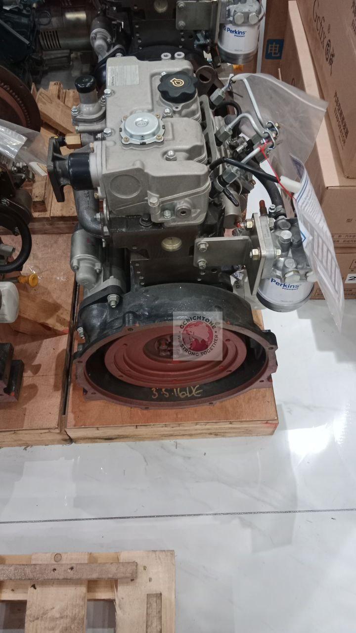 Дизельный двигатель Perkins 403D-11