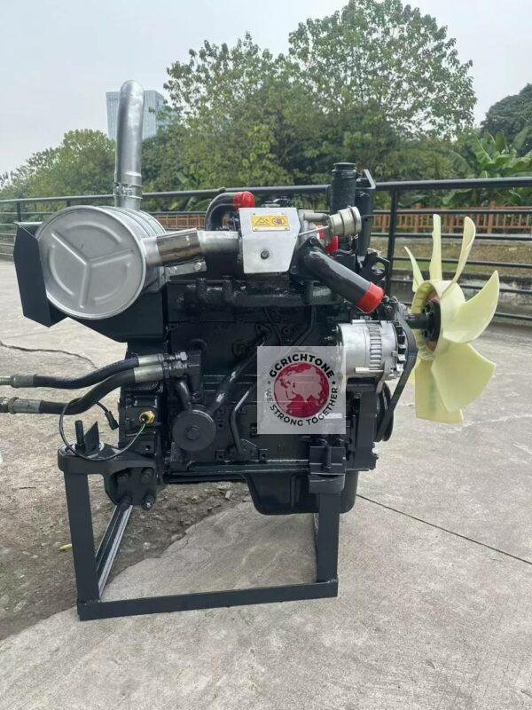 Дизельный двигатель Komatsu SAA4D95 4 Дизельный двигатель Komatsu SAA4D95